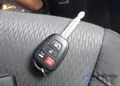 2017 Toyota Corolla Le из США, поврежденный, VIN 2T1BURHE9HC784133